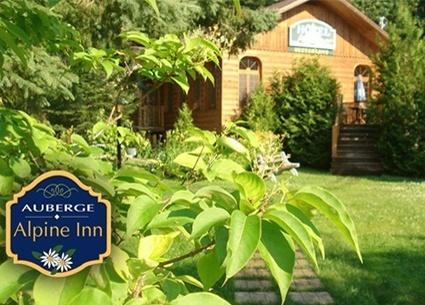 Auberge Alpine Inn Sainte-Adèle Exterior foto